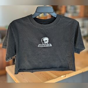 Vintage Y2K Cropped Skull Skates T